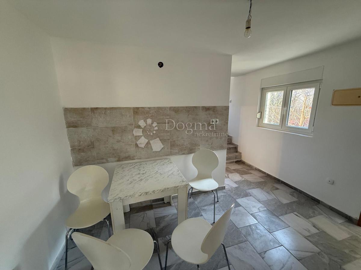Apartmán Na prodej - LIČKO-SENJSKA KARLOBAG