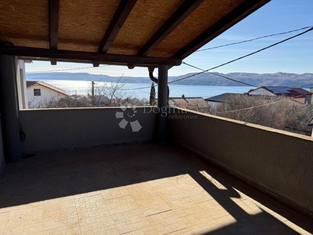 Flat for sale 61 m² – Karlobag