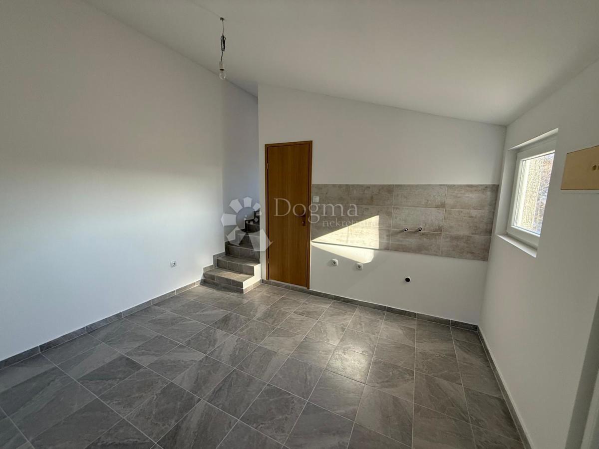 Apartmán Na predaj - LIČKO-SENJSKA KARLOBAG