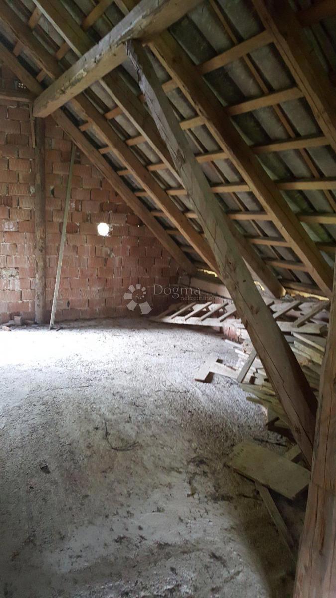 Haus Zu verkaufen - PRIMORSKO-GORANSKA ČABAR