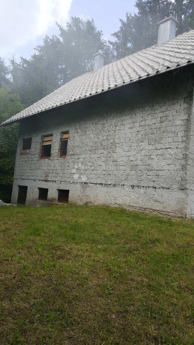 Haus Zu verkaufen - PRIMORSKO-GORANSKA ČABAR