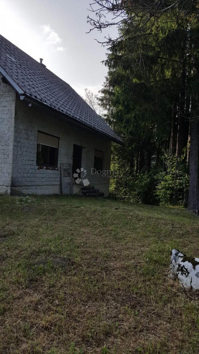 Haus Zu verkaufen - PRIMORSKO-GORANSKA ČABAR