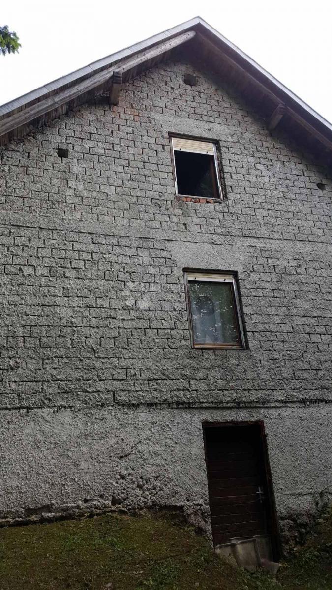 Haus Zu verkaufen - PRIMORSKO-GORANSKA ČABAR