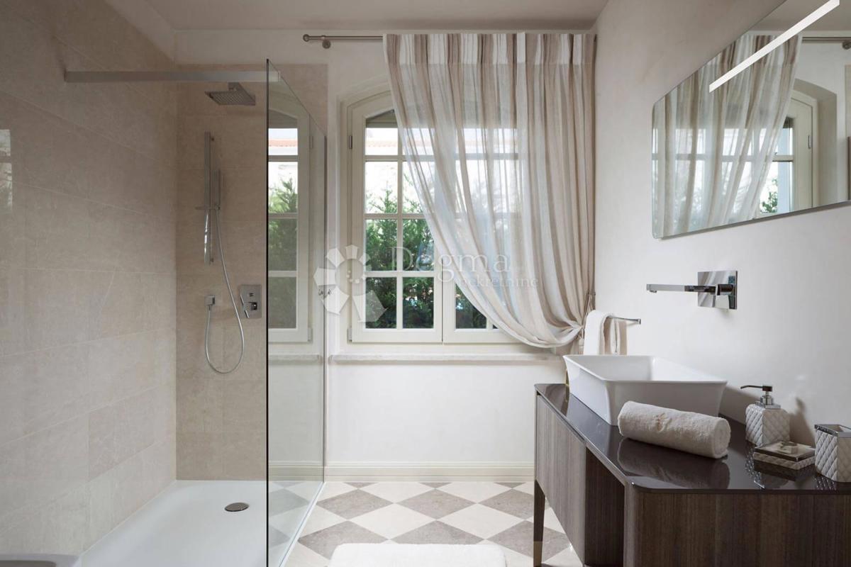 Maison À vendre - ISTARSKA TAR-VABRIGA
