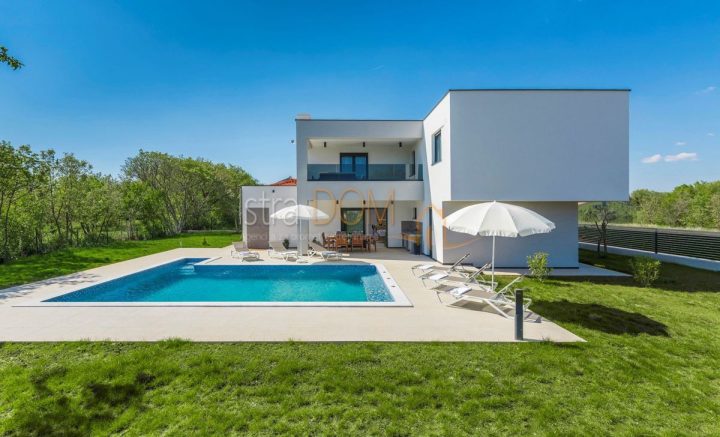 House for sale 180 m² – Marčana