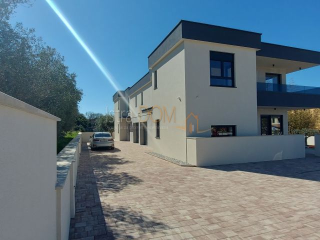 Maison À vendre - Istarska Medulin - foto 3/16