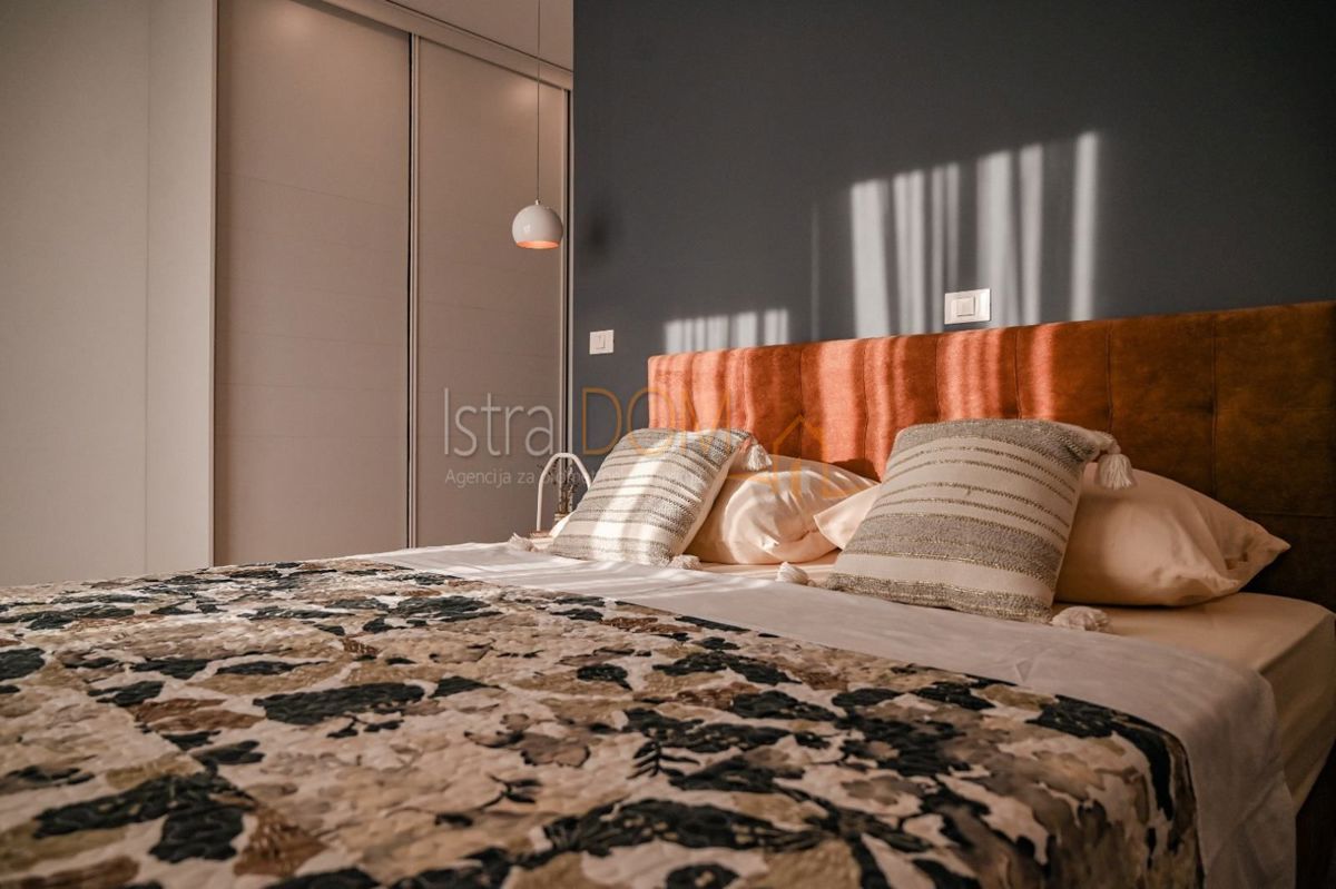 Haus Zu verkaufen - ISTARSKA SVETVINČENAT