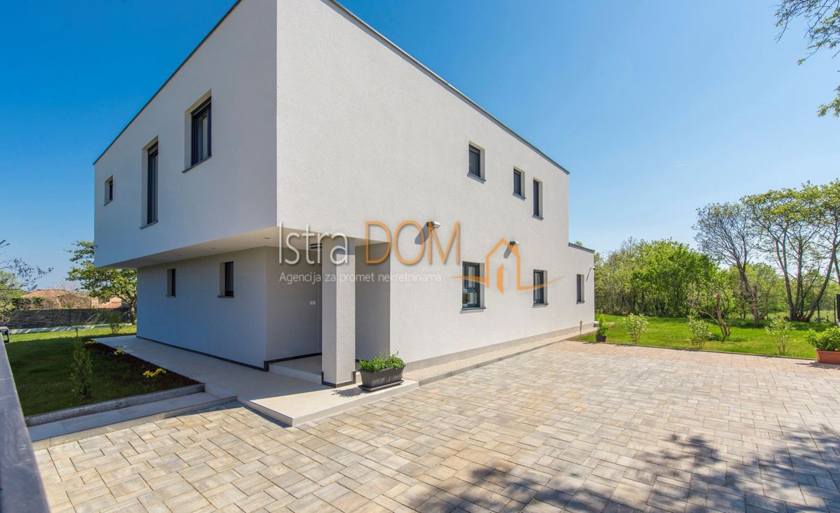 Haus Zu verkaufen - ISTARSKA MARČANA