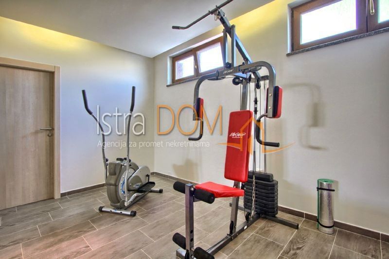 Haus Zu verkaufen - ISTARSKA SVETVINČENAT