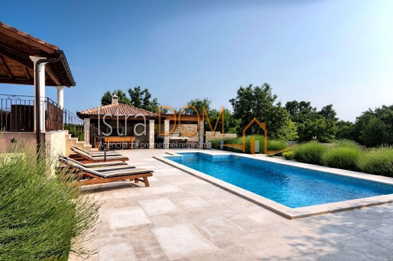 Haus Zu verkaufen - ISTARSKA SVETVINČENAT