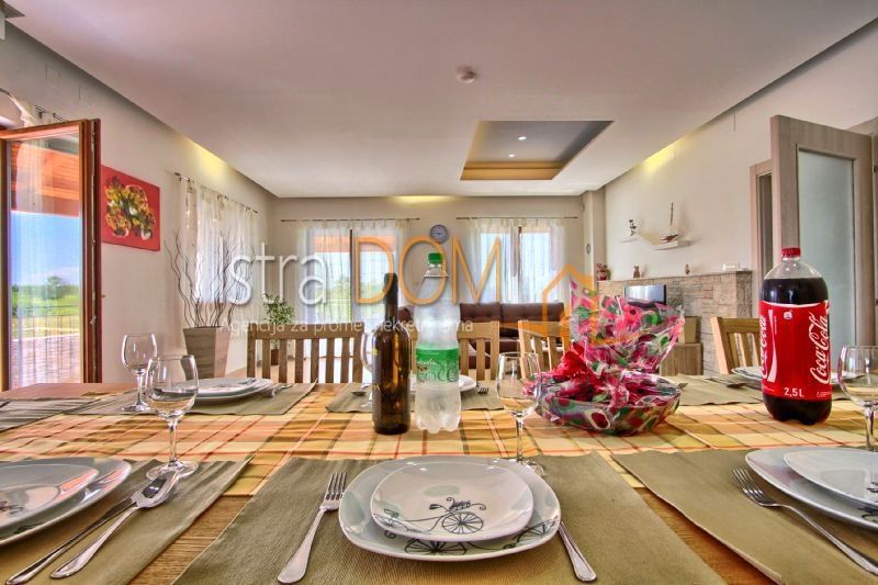 Haus Zu verkaufen - Istarska Svetvinčenat - foto 4/52
