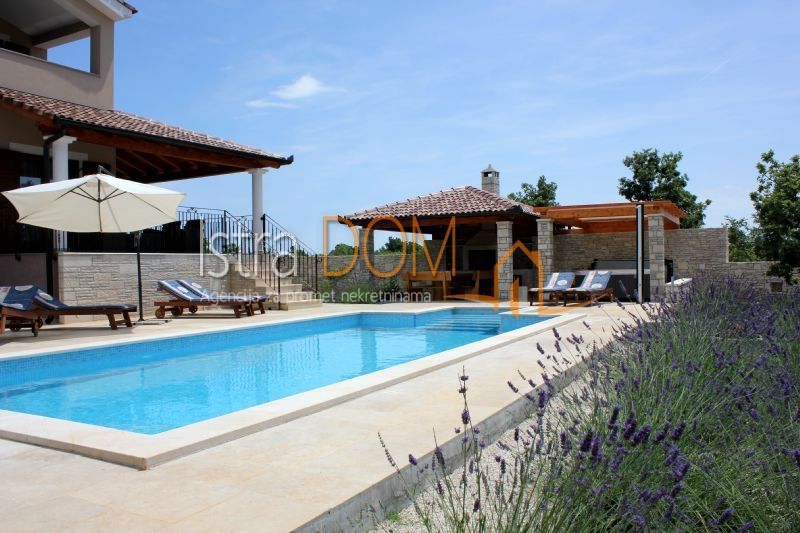 Haus Zu verkaufen - ISTARSKA SVETVINČENAT