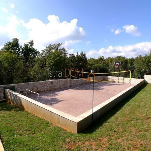 Haus Zu verkaufen - ISTARSKA SVETVINČENAT