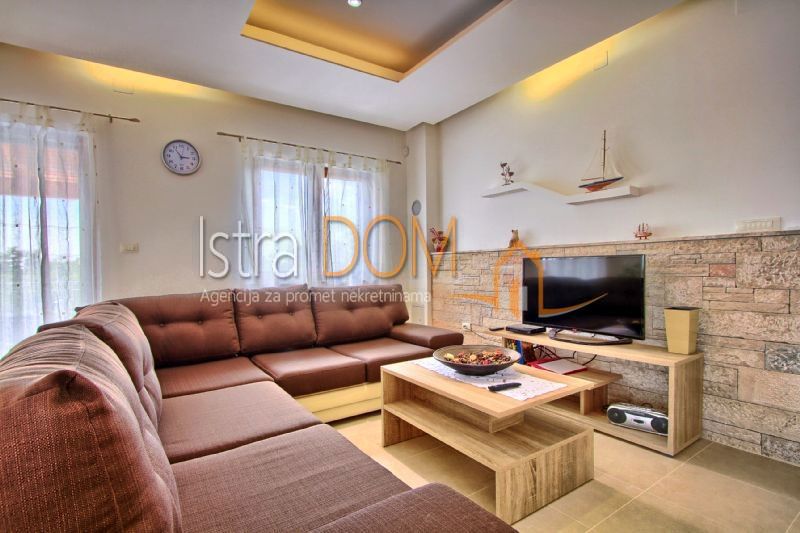 Haus Zu verkaufen - ISTARSKA SVETVINČENAT