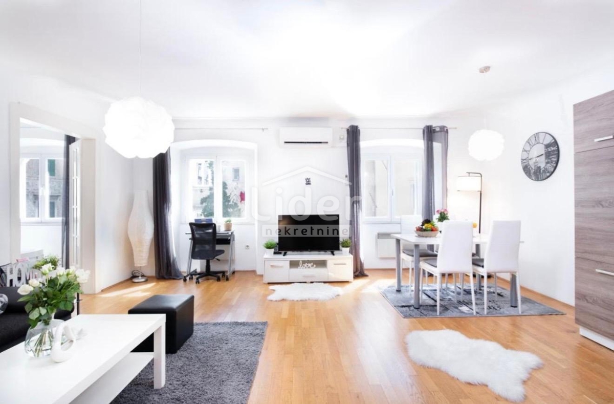 Appartement À louer - Primorsko-goranska Rijeka - foto 1/11