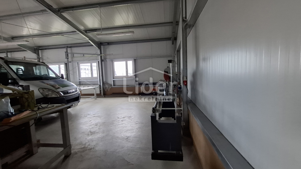 Locaux commerciaux À vendre - PRIMORSKO-GORANSKA MATULJI