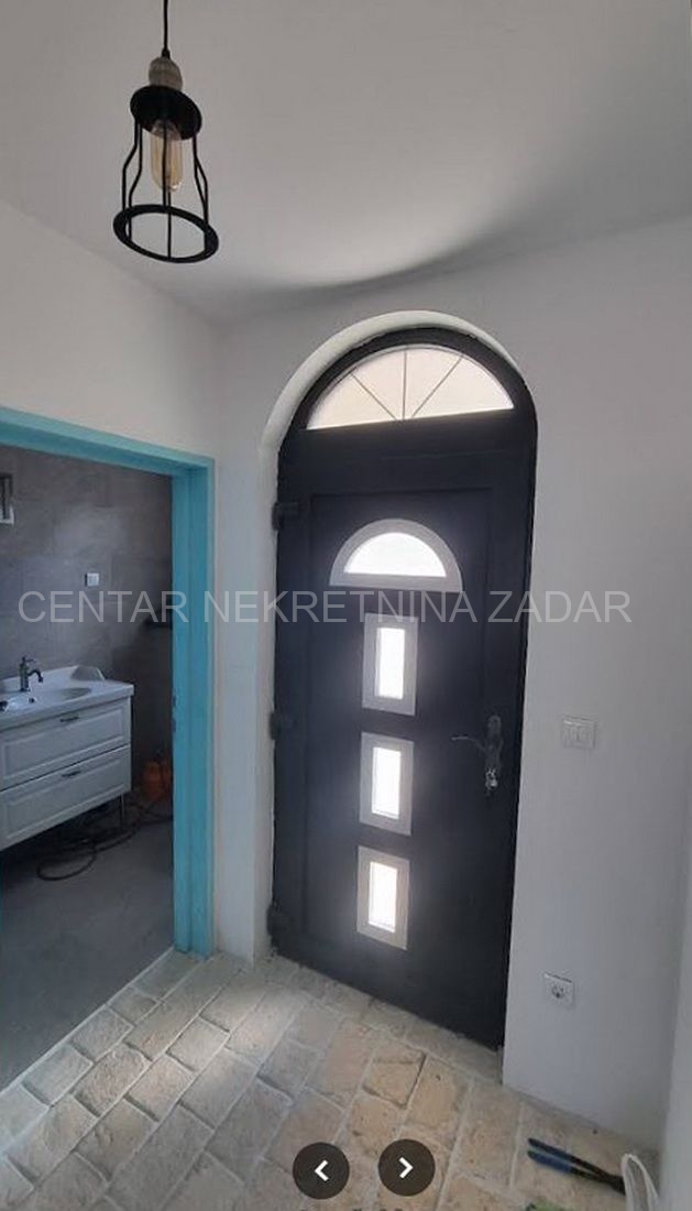 House For sale - ZADARSKA NIN
