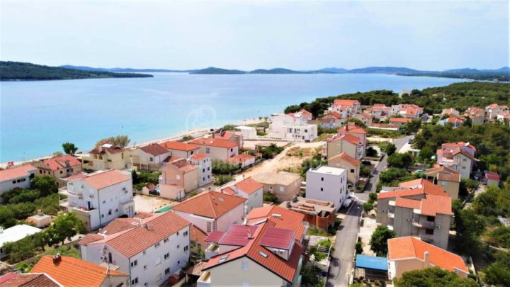 Land for sale 640 m² – Šibenik
