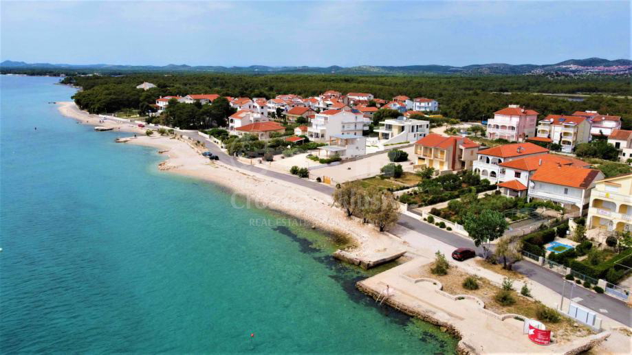 Grundstück Zu verkaufen - ŠIBENSKO-KNINSKA ŠIBENIK
