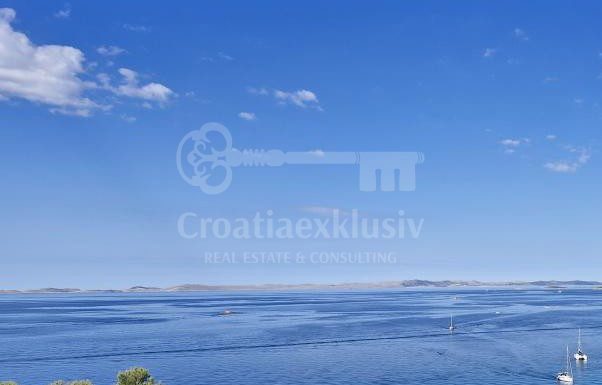 Zemljište na prodaju 970 m² – Murter