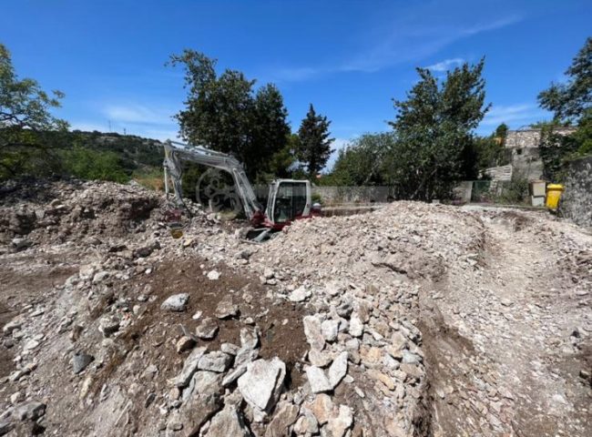 Land for sale 370 m² – Murter