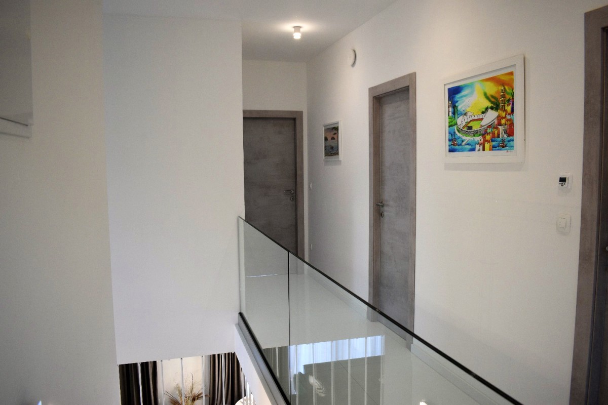 House For sale - SPLITSKO-DALMATINSKA KAŠTELA
