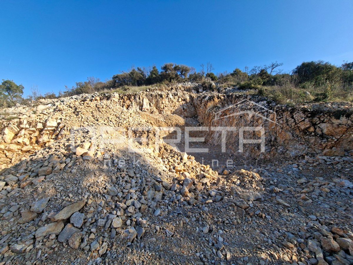 Zemljište Na prodaju - ŠIBENSKO-KNINSKA ŠIBENIK