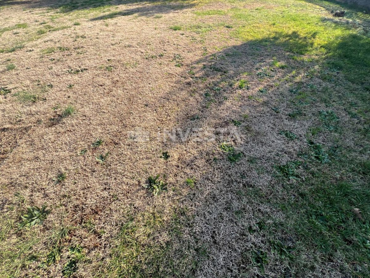 Grundstück Zu verkaufen - Istarska Pula - foto 1/2