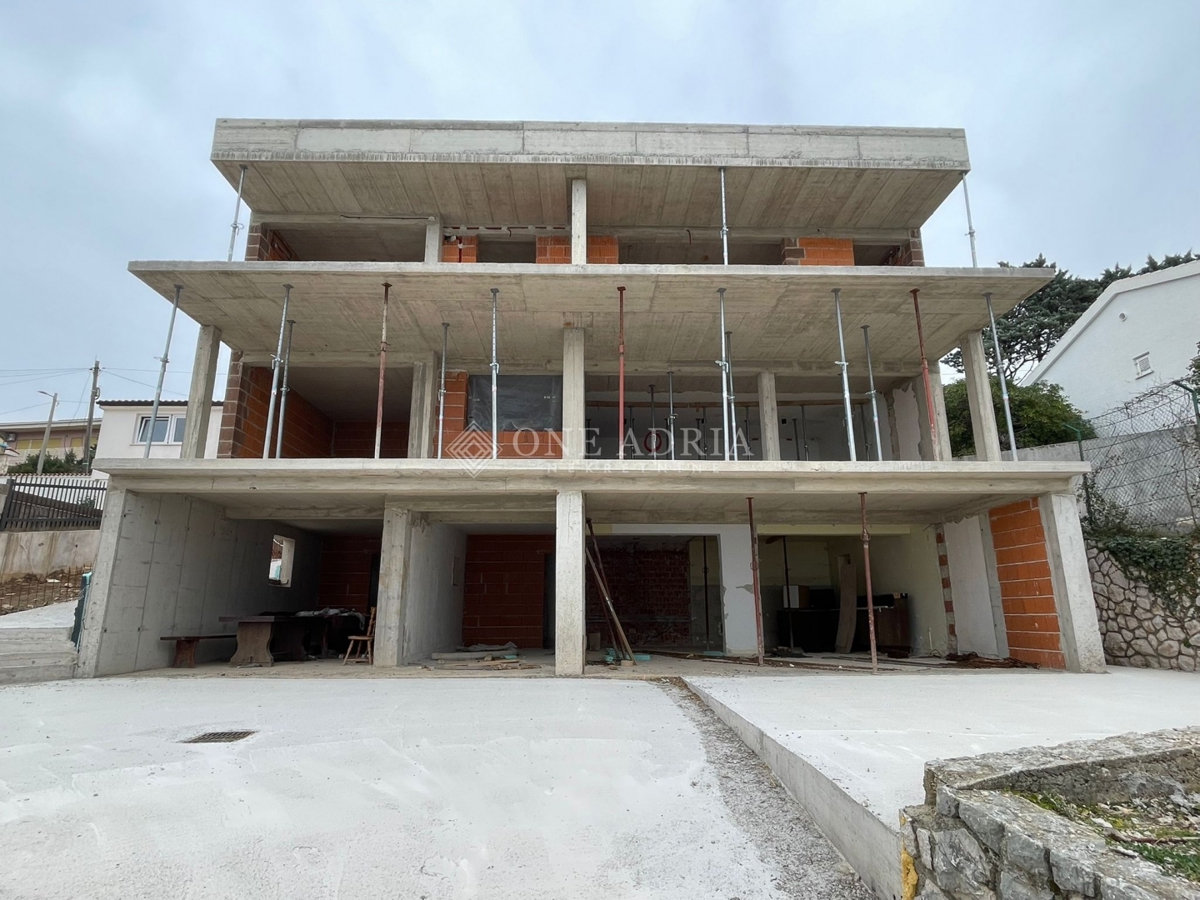 Apartma Na predaj - PRIMORSKO-GORANSKA NOVI VINODOLSKI