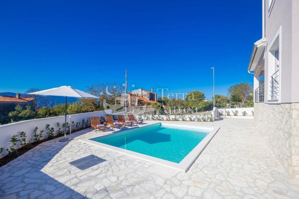 Casa In vendita - PRIMORSKO-GORANSKA KRK