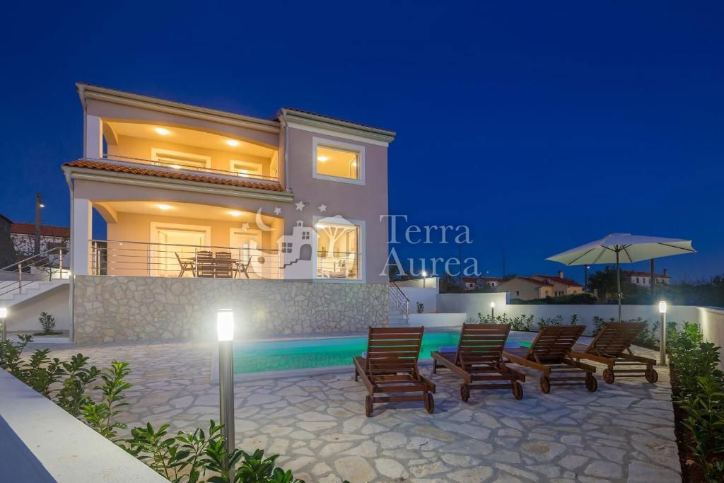 Casa In vendita - PRIMORSKO-GORANSKA KRK