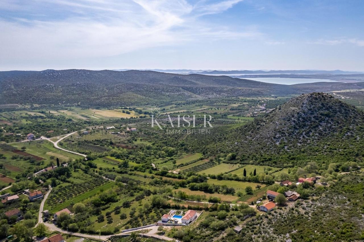 House For sale - šibensko-kninska šibenik - foto 2/46