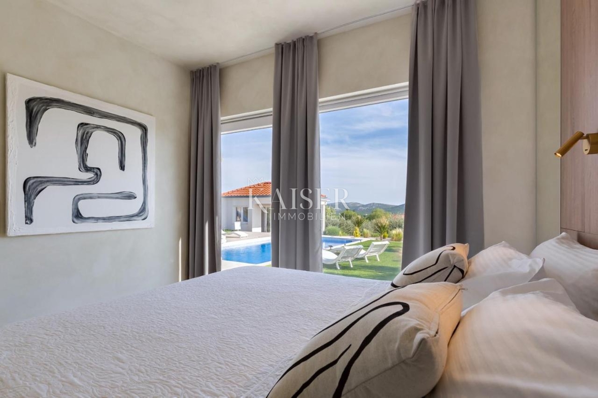 House For sale - ŠIBENSKO-KNINSKA ŠIBENIK