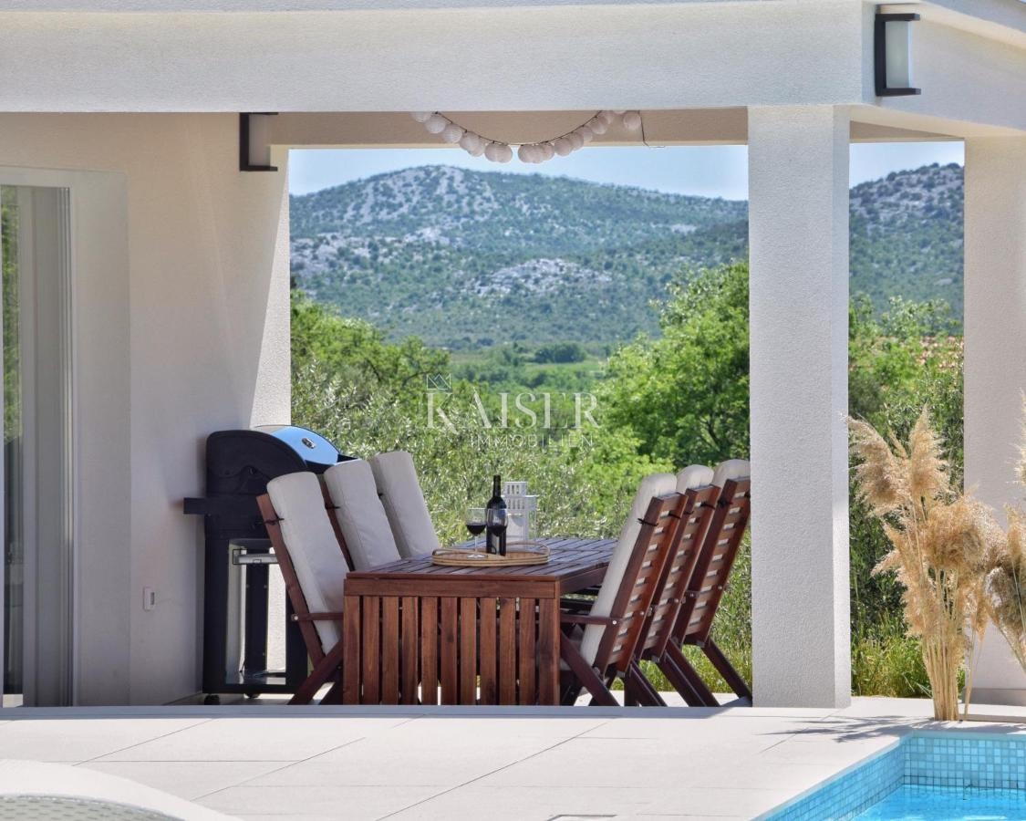 House For sale - ŠIBENSKO-KNINSKA ŠIBENIK