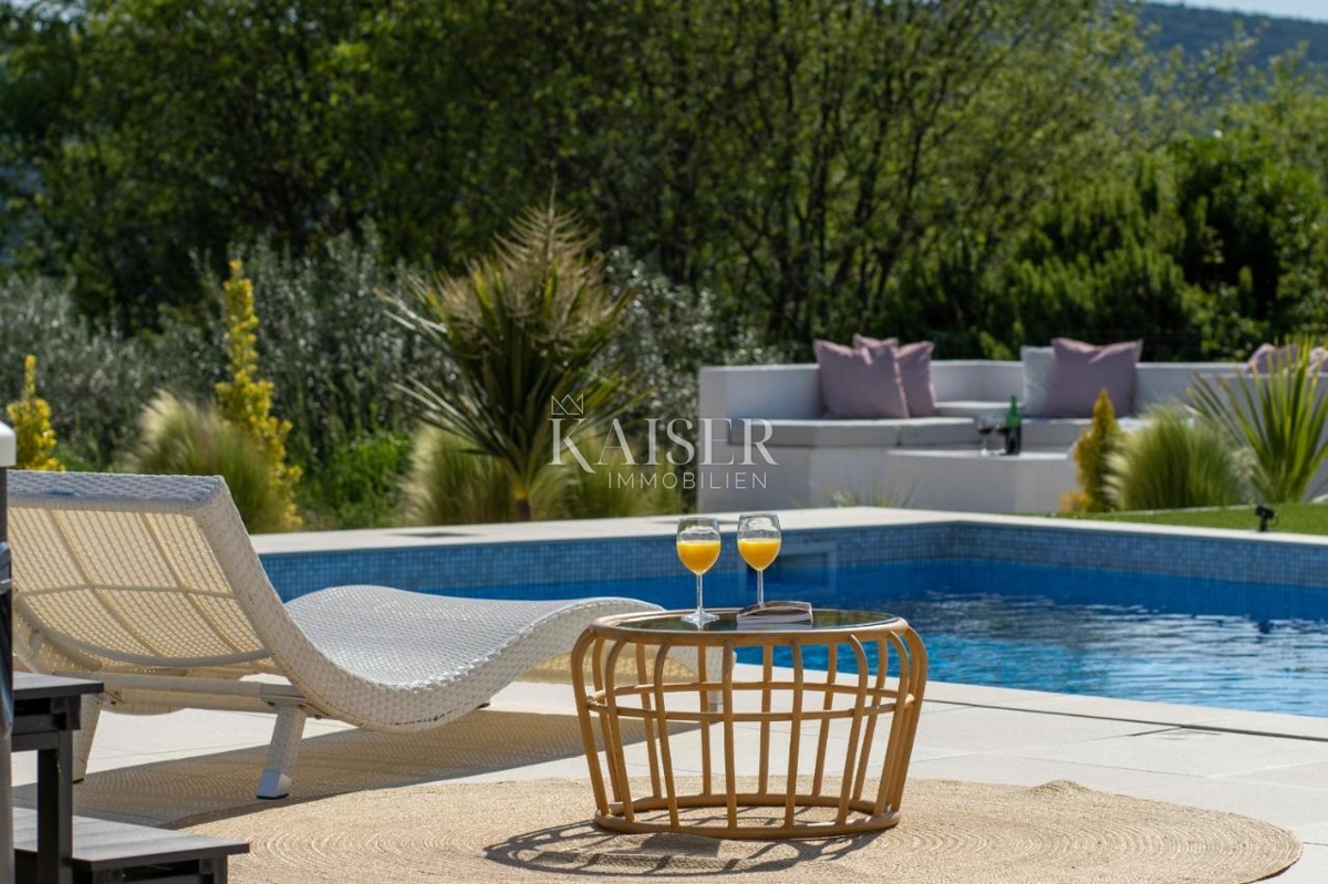 House For sale - ŠIBENSKO-KNINSKA ŠIBENIK
