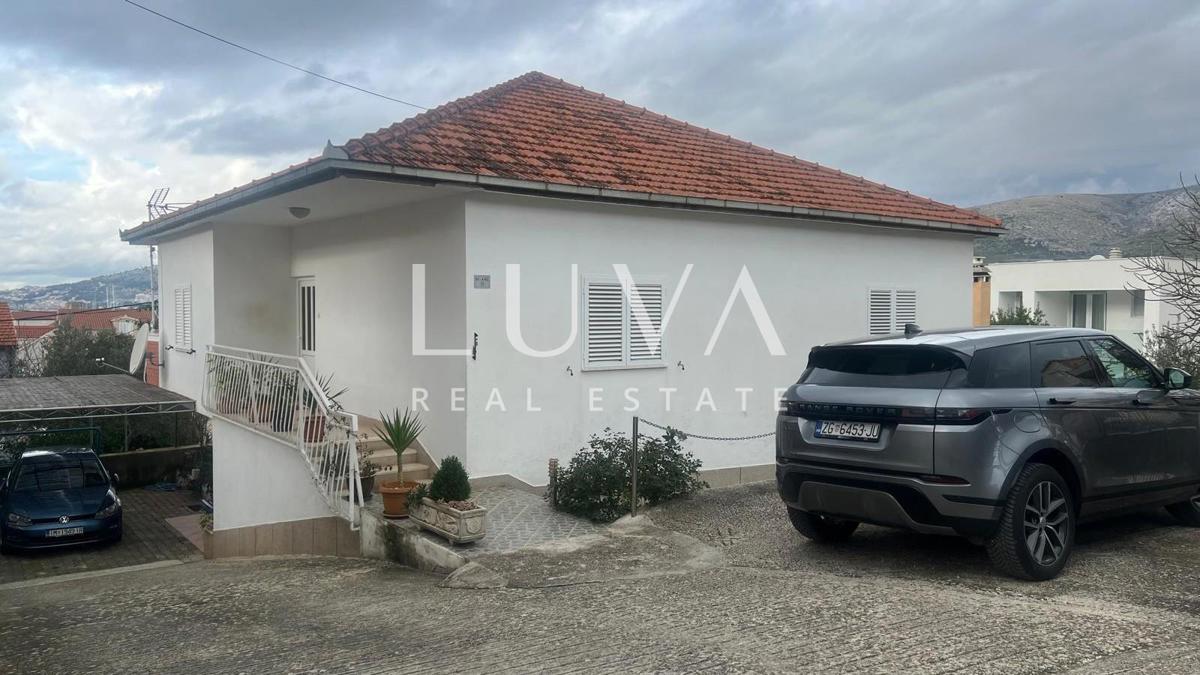 Haus Zu verkaufen - SPLITSKO-DALMATINSKA TROGIR