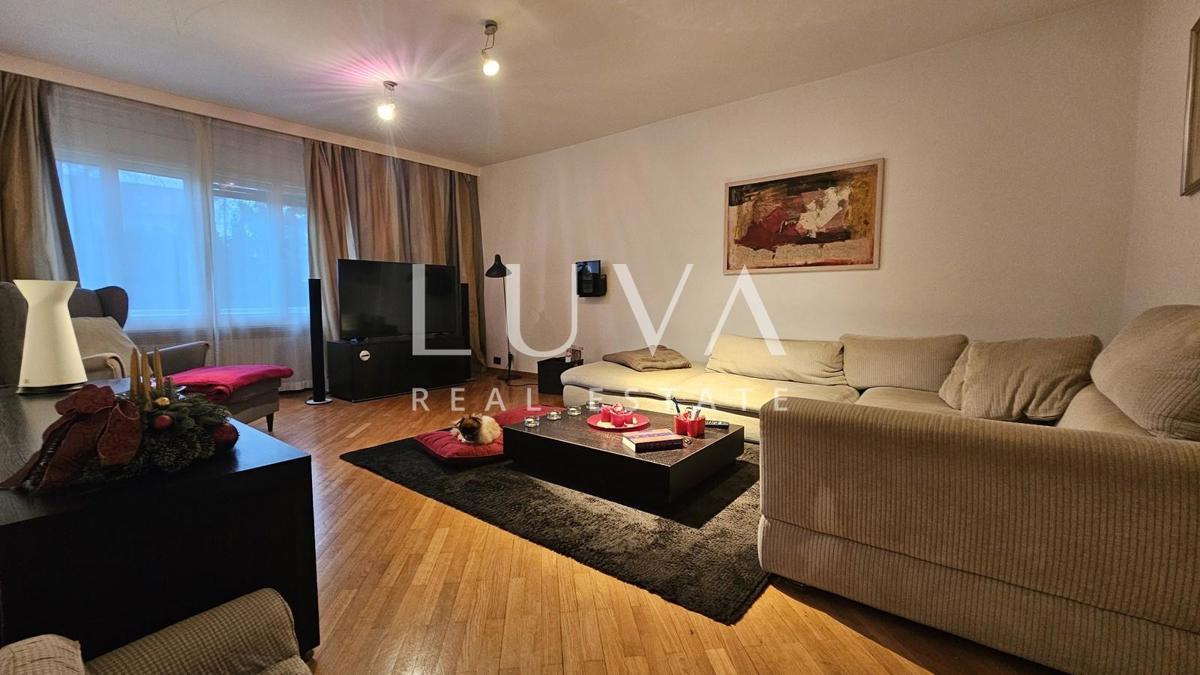 Hiša Na predaj - Grad Zagreb Zagreb - foto 1/26