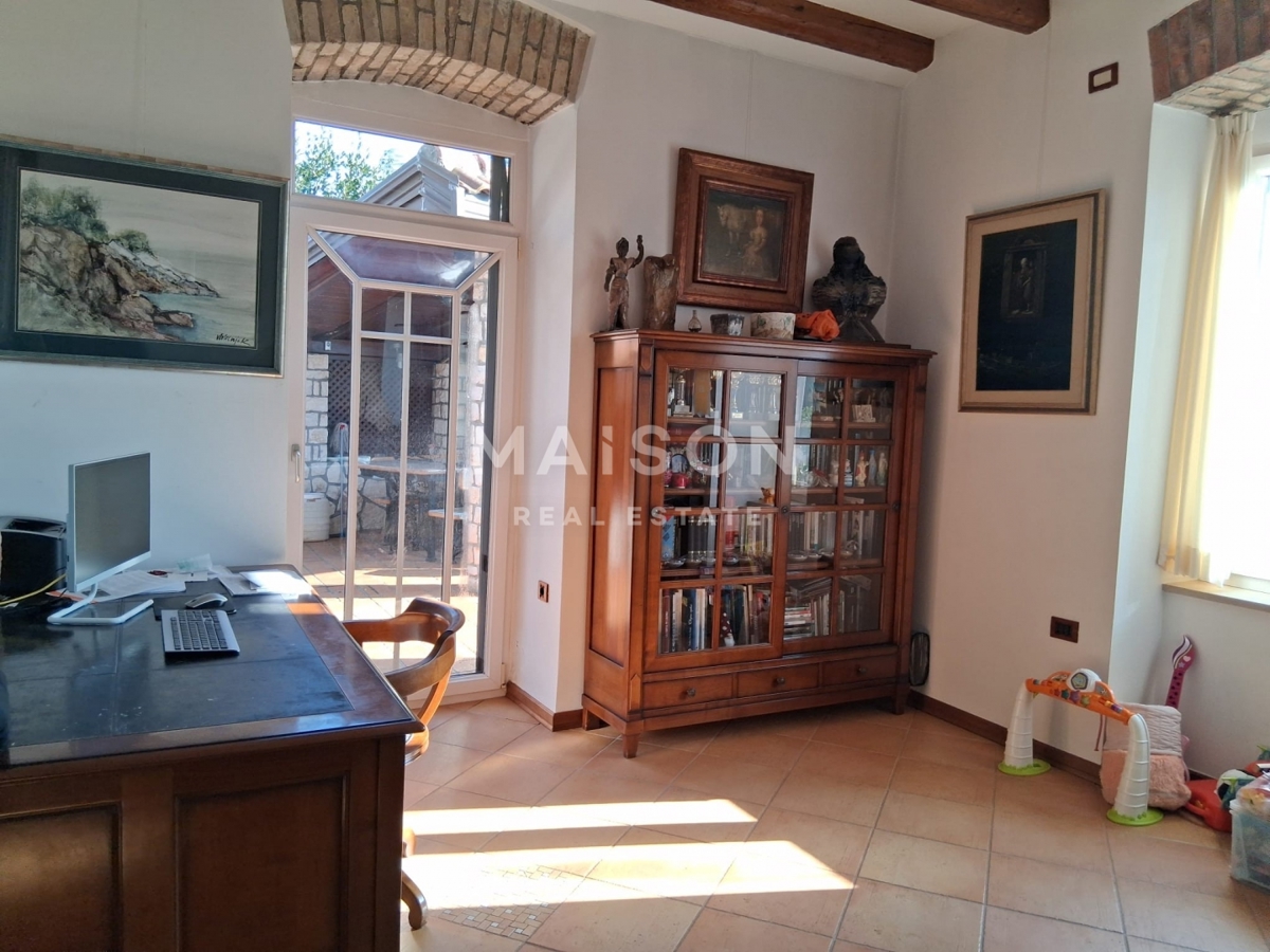 Haus Zu verkaufen - Primorsko-goranska Rijeka - foto 3/9