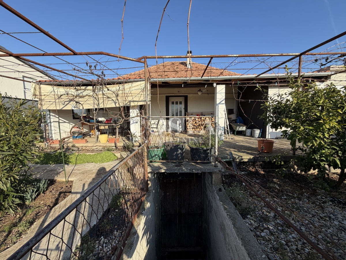 House For sale - ZADARSKA SUKOŠAN