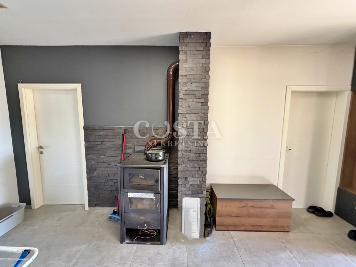 House For sale - ZADARSKA SUKOŠAN