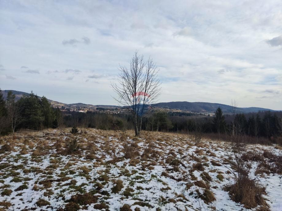 Pozemok Na predaj VRBOVSKO