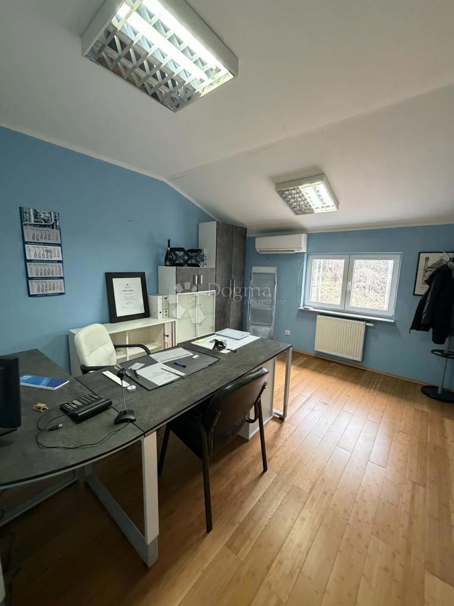 Locaux commerciaux À vendre - PRIMORSKO-GORANSKA MATULJI