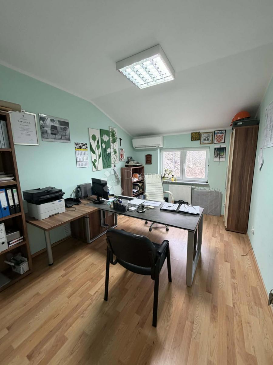 Locaux commerciaux À vendre - PRIMORSKO-GORANSKA MATULJI