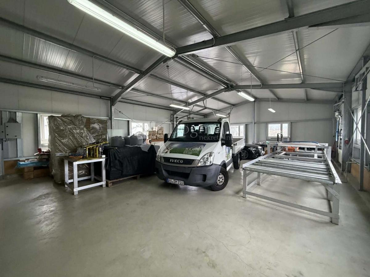 Locaux commerciaux À vendre - PRIMORSKO-GORANSKA MATULJI