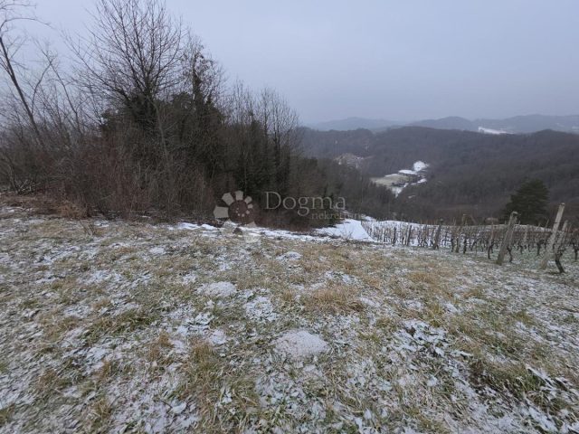 Grundstück zu verkaufen 834 m² – Krapinske Toplice
