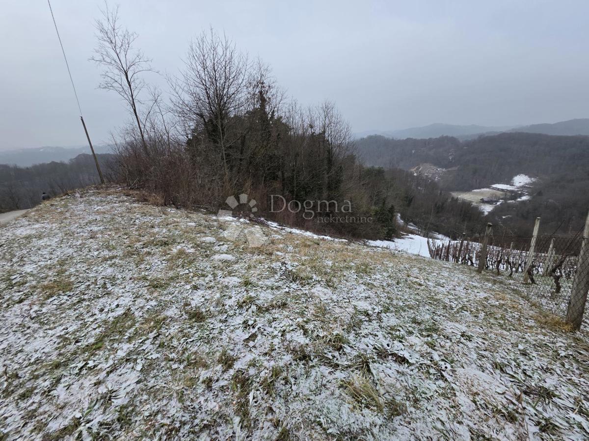 Zemljište Na prodaju - KRAPINSKO-ZAGORSKA KRAPINSKE TOPLICE