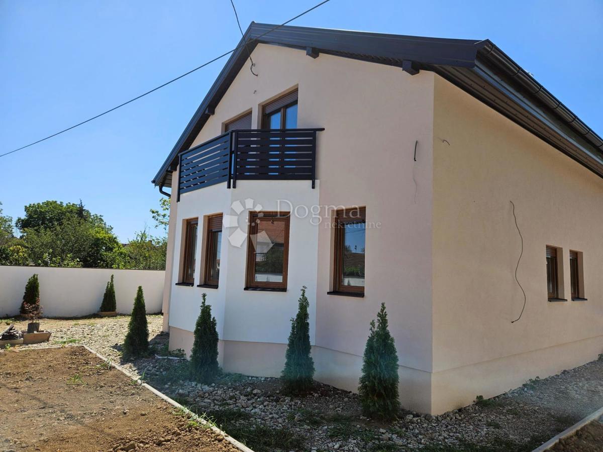 Kuća Na prodaju - OSJEČKO-BARANJSKA OSIJEK