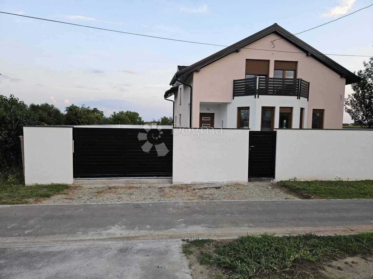 Kuća Na prodaju - OSJEČKO-BARANJSKA OSIJEK