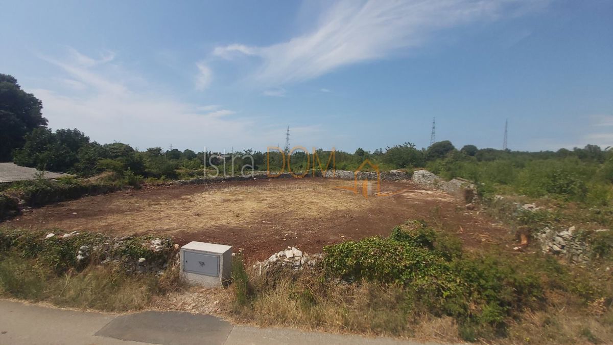 Parcela Na predaj - ISTARSKA SVETVINČENAT