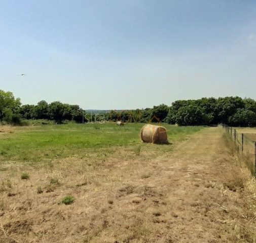 Zemljište na prodaju 3707 m² – Marčana